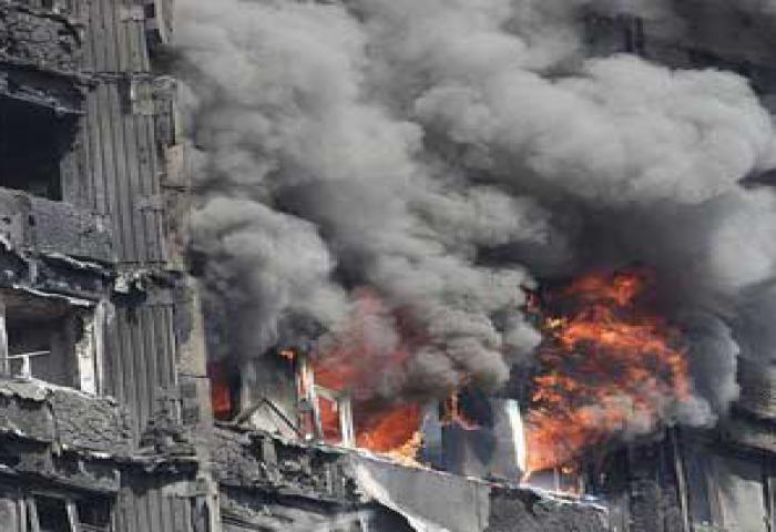 Tragedi Kebakaran Apartemen 24 Lantai di Inggris